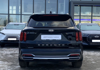 Подержанный автомобиль Kia Sorento 2020 года (6 фото)