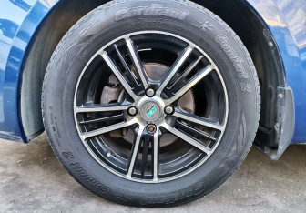 Подержанный автомобиль Kia Rio Sedan 2012 года (13 фото)
