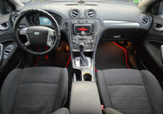 Подержанный автомобиль Ford Mondeo Sedan 2009 года (9 фото)