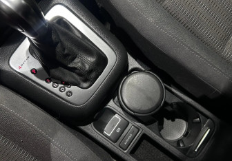 Подержанный автомобиль Volkswagen Tiguan 2013 года (14 фото)