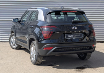 Подержанный автомобиль Hyundai Creta 2021 года (7 фото)
