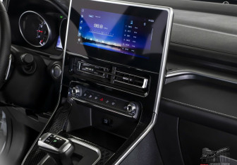 Подержанный автомобиль Haval M6 2023 года (16 фото)