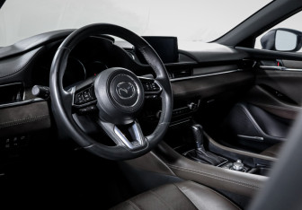 Подержанный автомобиль Mazda 6 Sedan 2023 года (14 фото)