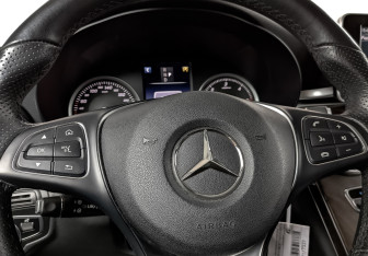 Подержанный автомобиль Mercedes-Benz GLC Coupe 2019 года (25 фото)