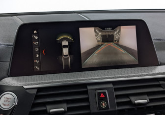 Подержанный автомобиль BMW X4 2021 года (27 фото)