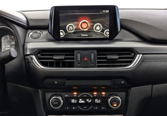 Подержанный автомобиль Mazda 6 Sedan 2018 года (17 фото)