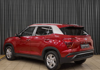 Подержанный автомобиль Hyundai Creta 2021 года (7 фото)