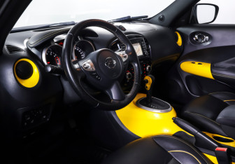 Подержанный автомобиль Nissan Juke 2017 года (15 фото)