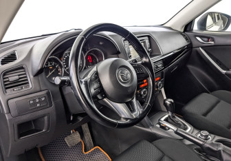 Подержанный автомобиль Mazda CX-5 2014 года (15 фото)