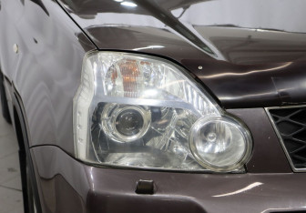 Подержанный автомобиль Nissan X-Trail 2008 года (26 фото)