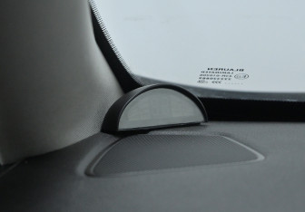 Подержанный автомобиль Opel Astra Wagon 2012 года (15 фото)