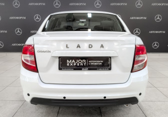 Подержанный автомобиль LADA (ВАЗ) Granta Sedan 2023 года (6 фото)