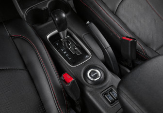 Подержанный автомобиль Mitsubishi Outlander 2013 года (15 фото)