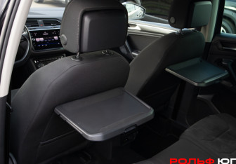 Подержанный автомобиль Volkswagen Tiguan 2019 года (12 фото)