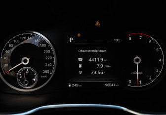 Подержанный автомобиль Genesis G80 2021 года (20 фото)