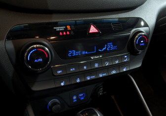 Подержанный автомобиль Hyundai Tucson 2016 года (20 фото)