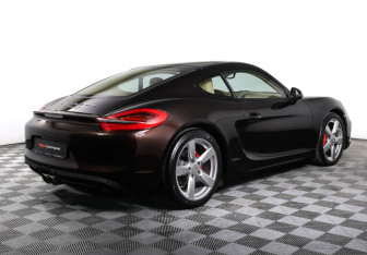 Подержанный автомобиль Porsche Cayman 2016 года (5 фото)