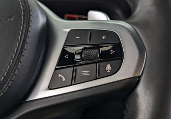 Подержанный автомобиль BMW X7 2019 года (26 фото)