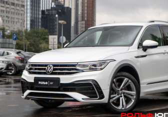 Подержанный автомобиль Volkswagen Tiguan 2022 года (17 фото)