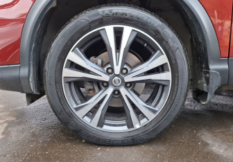 Подержанный автомобиль Nissan Qashqai 2020 года (9 фото)