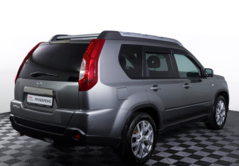 Подержанный автомобиль Nissan X-Trail 2014 года (5 фото)