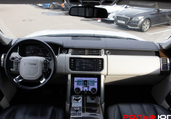 Подержанный автомобиль Land Rover Range Rover 2013 года (12 фото)