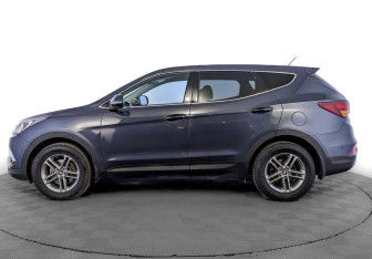 Подержанный автомобиль Hyundai Santa Fe 2015 года (8 фото)
