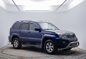 Подержанный автомобиль Toyota Land Cruiser Prado 2005 года (3 фото)