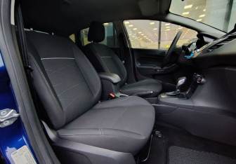 Подержанный автомобиль Ford Fiesta Hatchback 2017 года (10 фото)