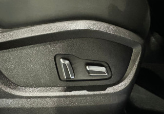 Подержанный автомобиль Chery Tiggo 8 2023 года (16 фото)