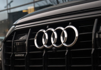 Подержанный автомобиль Audi Q7 2019 года (33 фото)