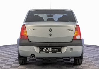 Подержанный автомобиль Renault Logan Sedan 2008 года (6 фото)