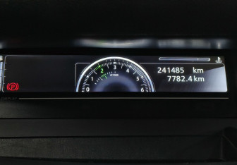 Подержанный автомобиль Renault Scenic 2016 года (16 фото)