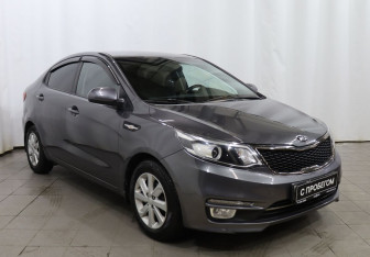 Подержанный автомобиль Kia Rio Sedan 2016 года (3 фото)