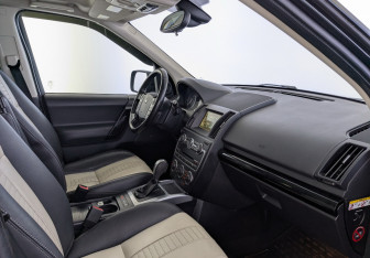 Подержанный автомобиль Land Rover Freelander 2013 года (11 фото)