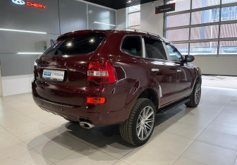 Подержанный автомобиль Hawtai Boliger 2015 года (4 фото)