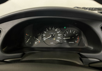 Подержанный автомобиль Chevrolet Lanos 2008 года (11 фото)