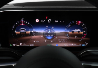 Подержанный автомобиль Mercedes-Benz GLE 2024 года (22 фото)