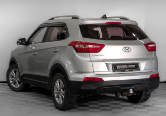 Подержанный автомобиль Hyundai Creta 2019 года (7 фото)