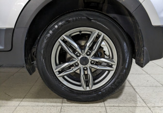 Подержанный автомобиль Hyundai Creta 2019 года (12 фото)