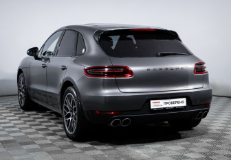 Подержанный автомобиль Porsche Macan 2014 года (7 фото)