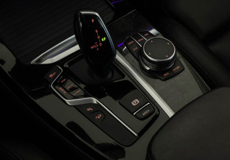Подержанный автомобиль BMW X4 2019 года (19 фото)