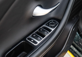 Подержанный автомобиль Chery Arrizo 8 2024 года (15 фото)