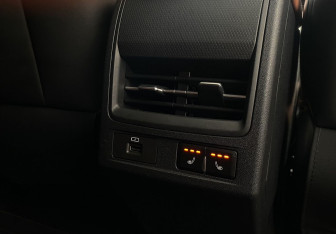 Подержанный автомобиль Omoda C5 2022 года (26 фото)