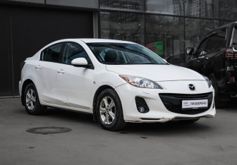 Подержанный автомобиль Mazda 3 Sedan 2013 года (3 фото)