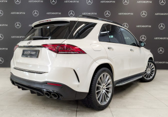 Подержанный автомобиль Mercedes-Benz GLE 2021 года (5 фото)