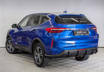 Подержанный автомобиль Haval F7 2022 года (7 фото)