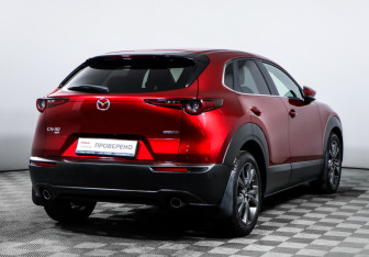 Подержанный автомобиль Mazda CX-30 2021 года (5 фото)
