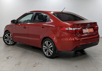 Подержанный автомобиль Kia Rio Sedan 2014 года (7 фото)