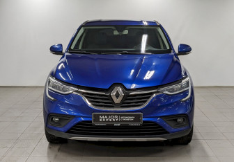 Подержанный автомобиль Renault Arkana 2021 года (2 фото)